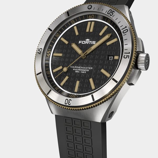 Fortis Marinemaster M-44 Black Resin Gold COSC Limited Edition F8120015 - Obrázek 3