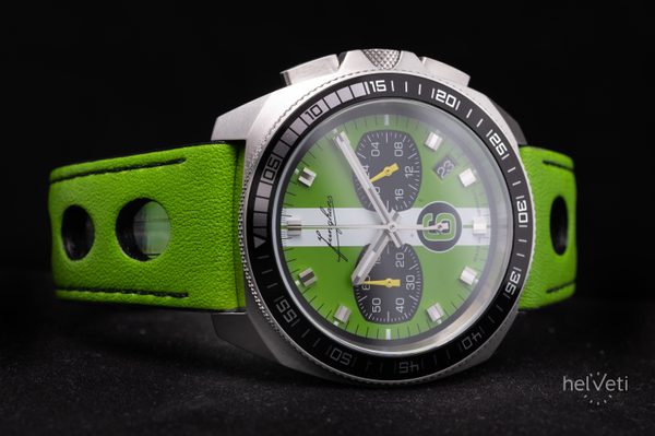 Junghans 1972 Chronoscope Sports Edition 2026 Limited Edition 41/4560.00 - Obrázek 3