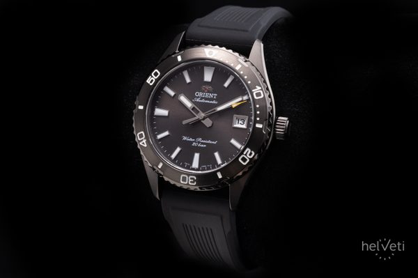 Orient Sports Mako 40 Automatic RA-AC0Q10N - Obrázek 3