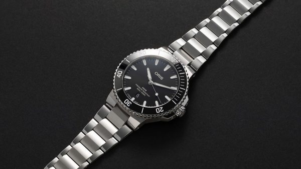 Oris Aquis Date 43,5 mm 01 733 7789 4154-07 8 23 04PEB - Obrázek 3