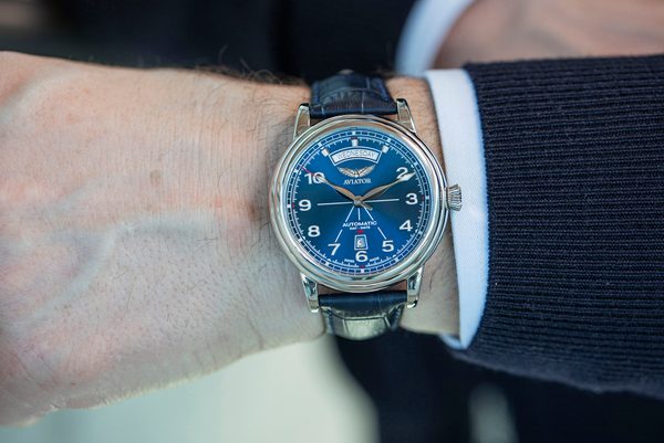 Aviator Douglas Day-Date 45 Automatic V.3.44.0.401.4 - Obrázek 2