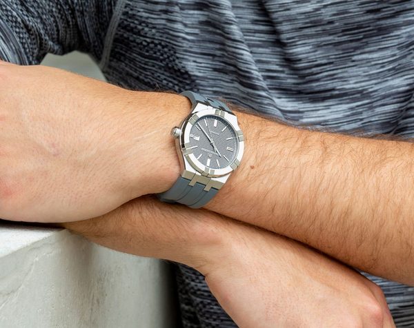 Maurice Lacroix Aikon Automatic AI6008-SS000-230-2 - Obrázek 3